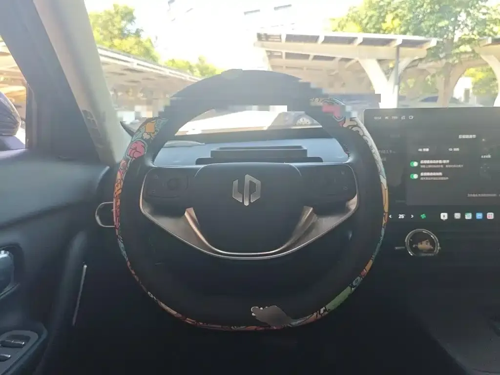 Leapmotor Leapmotor A10 — фото 10