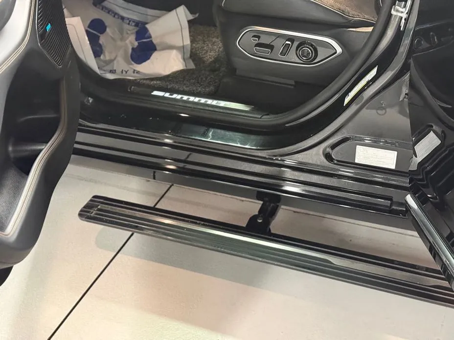 Jeep Cherokee — фото 9