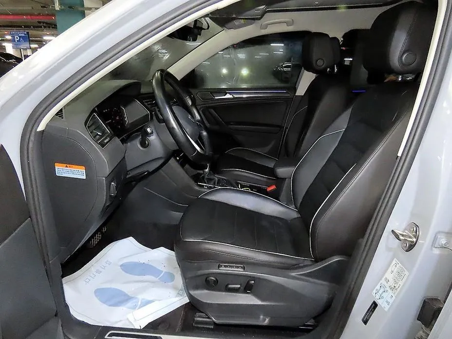 Volkswagen Tiguan — фото 6