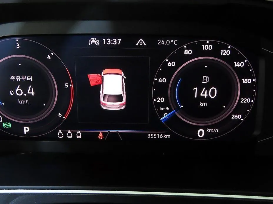 Volkswagen Tiguan — фото 2