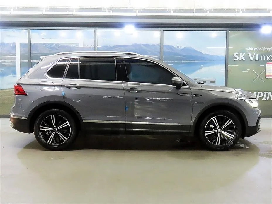 Volkswagen Tiguan — фото 9