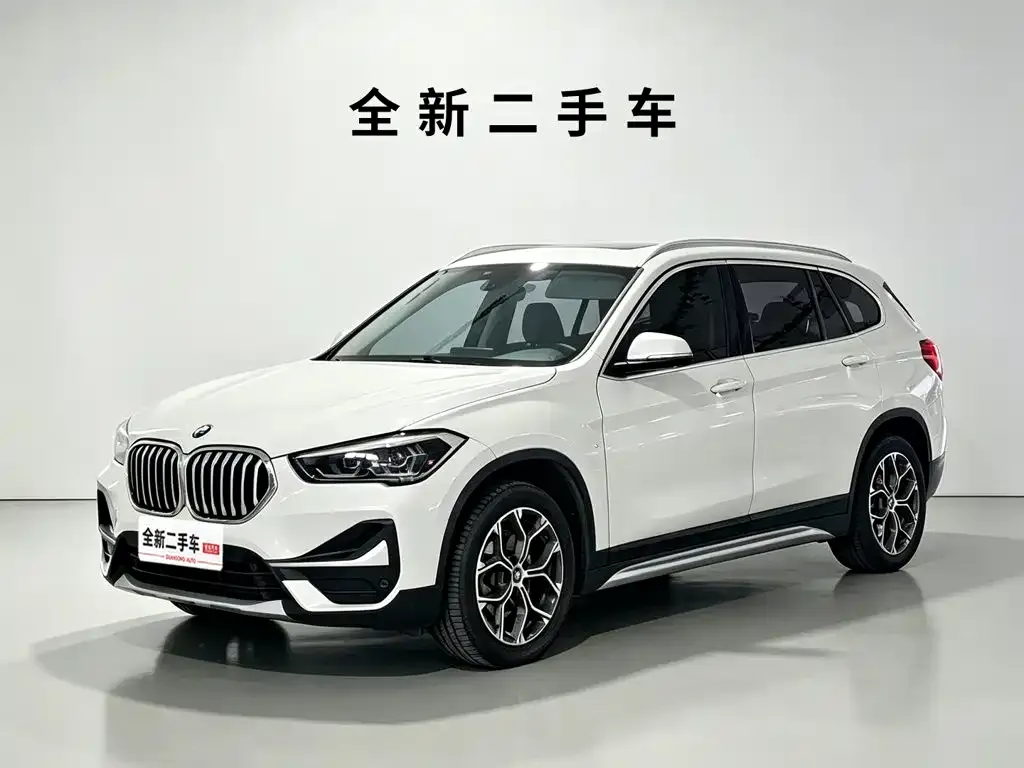 BMW X1 — фото 1
