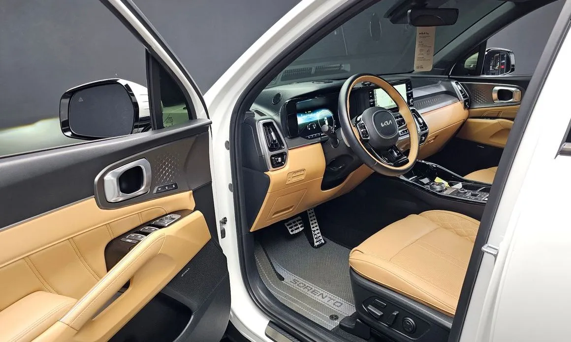 Kia Sorento — фото 8
