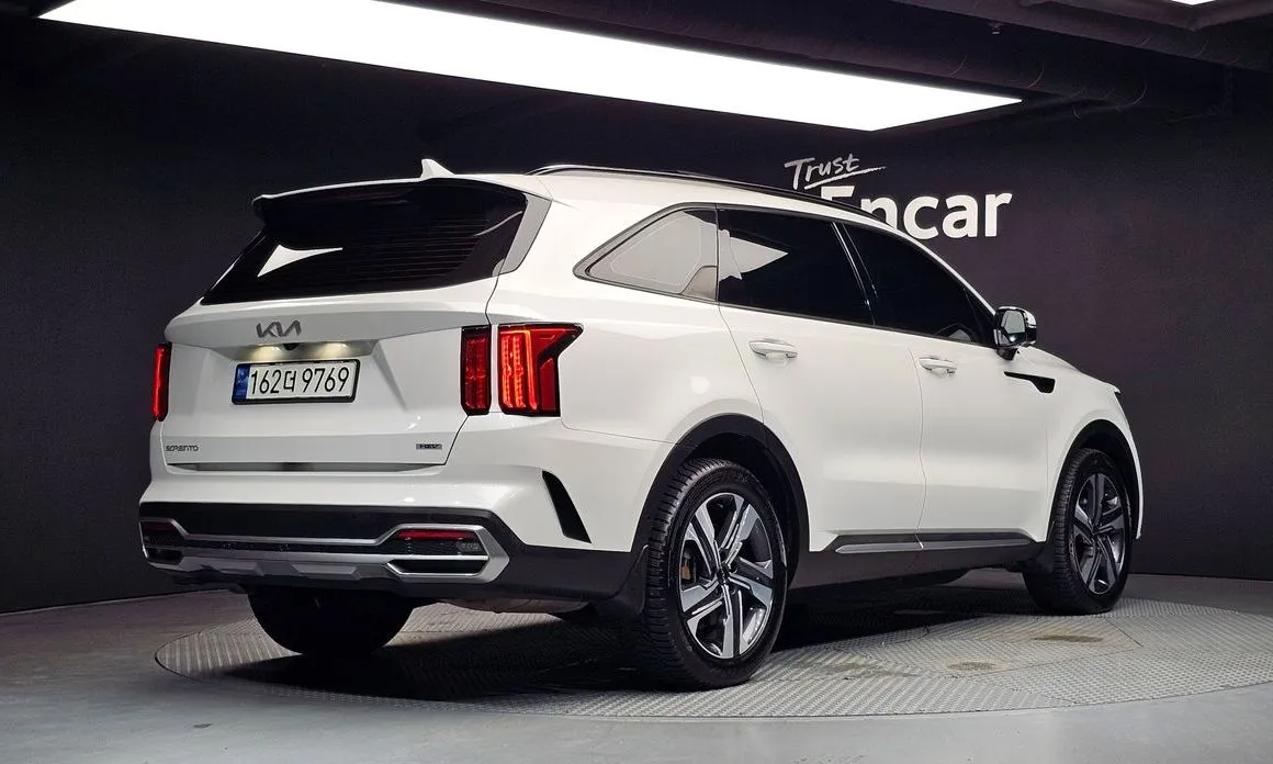 Kia Sorento — фото 4