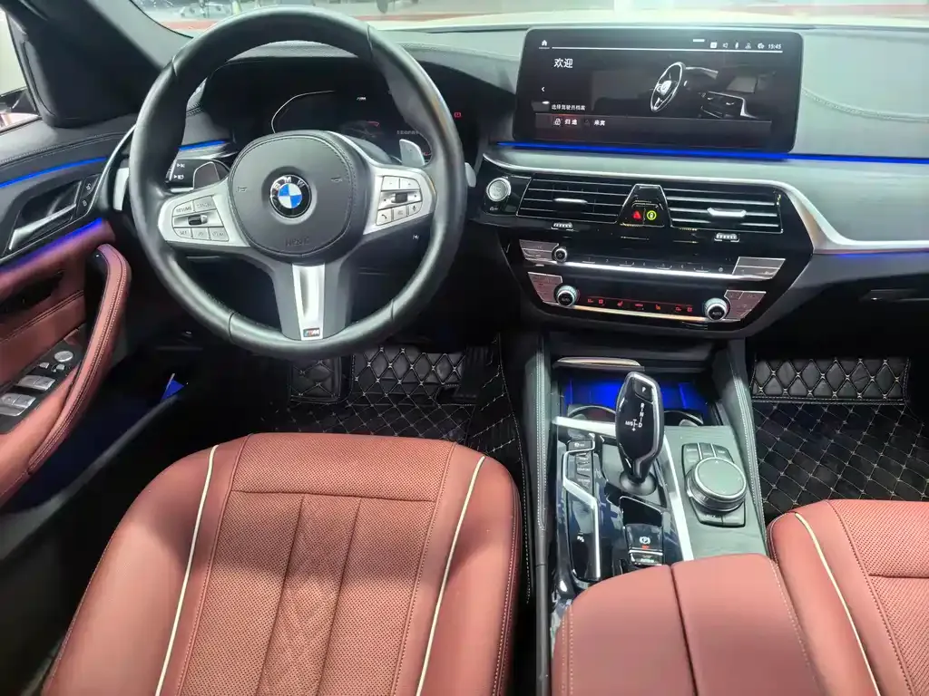 BMW 5 Series — фото 2