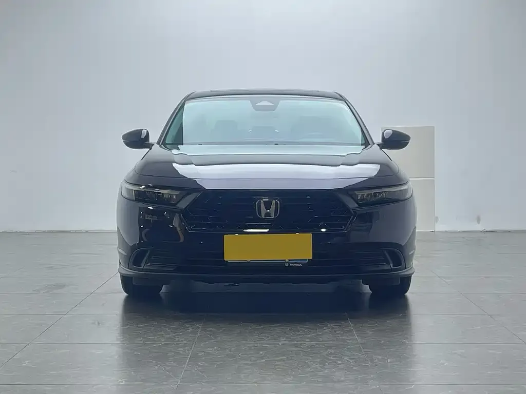 Honda Accord — фото 4