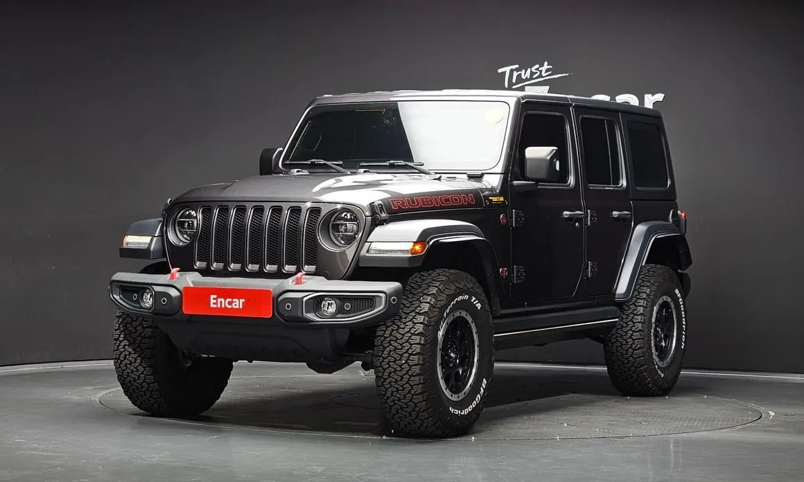 Jeep Wrangler — фото 1