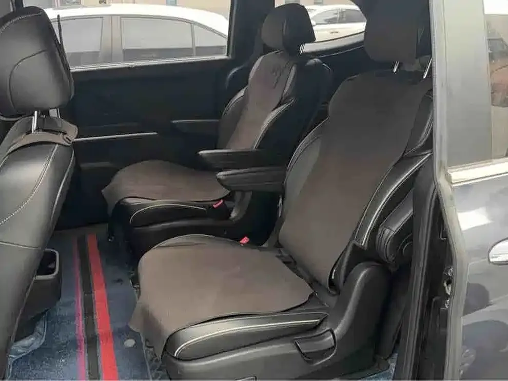 Hyundai Custo — фото 2