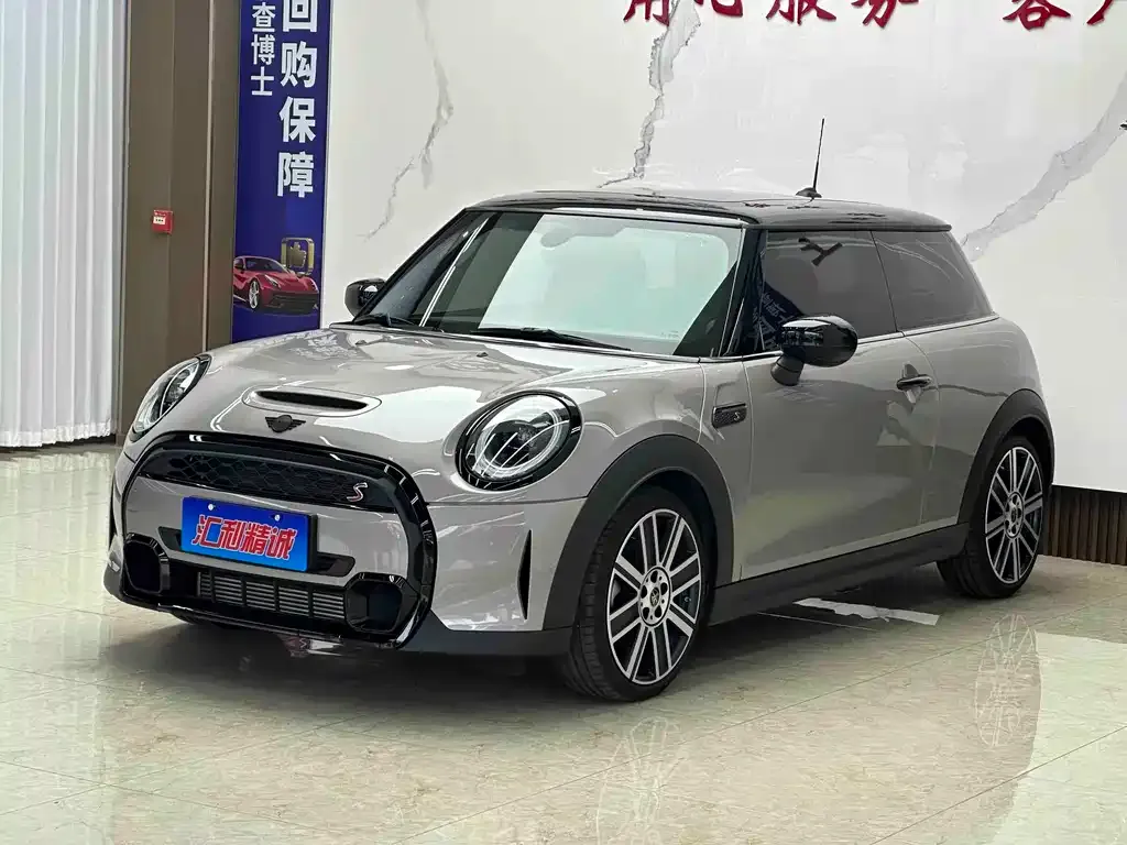 MINI Cooper (3-door) — фото 1