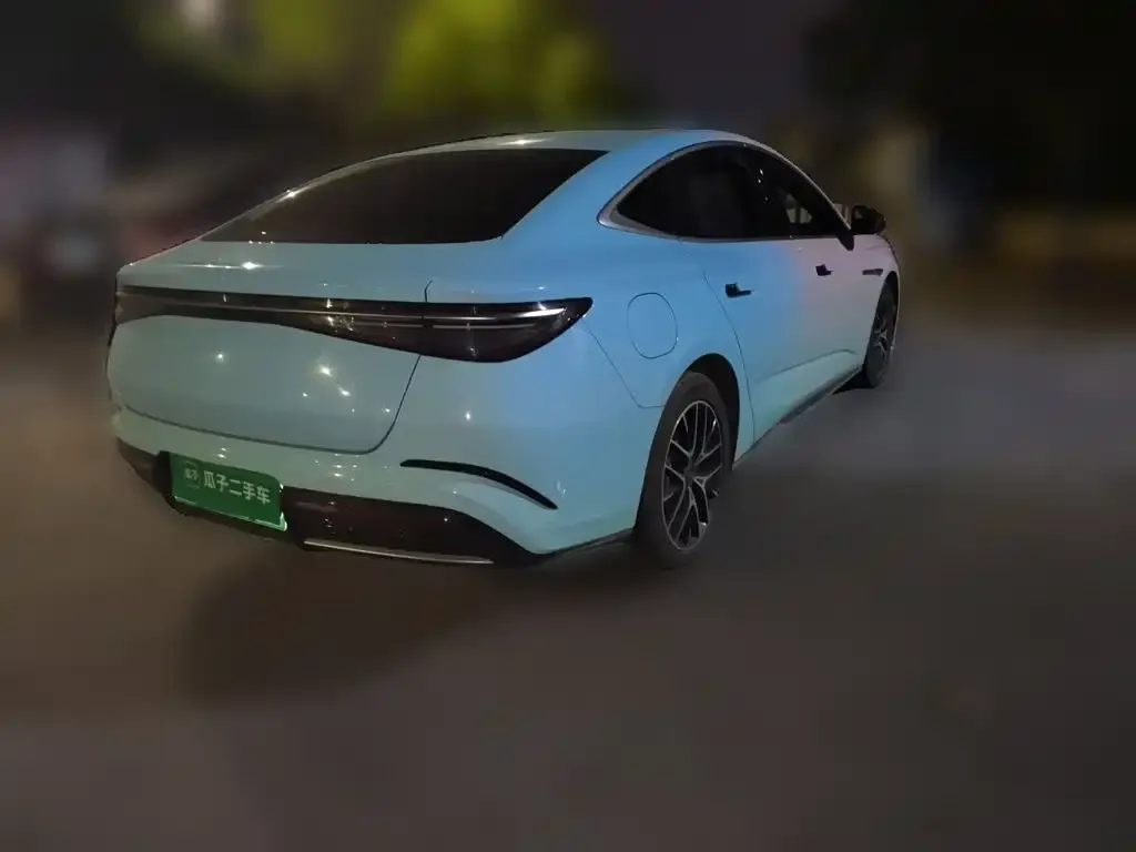 BYD Seal — фото 4
