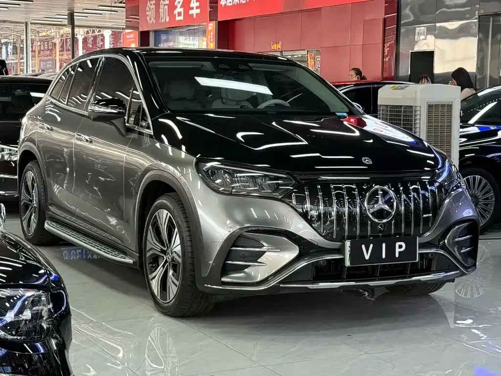 Mercedes-Benz EQE SUV — фото 3
