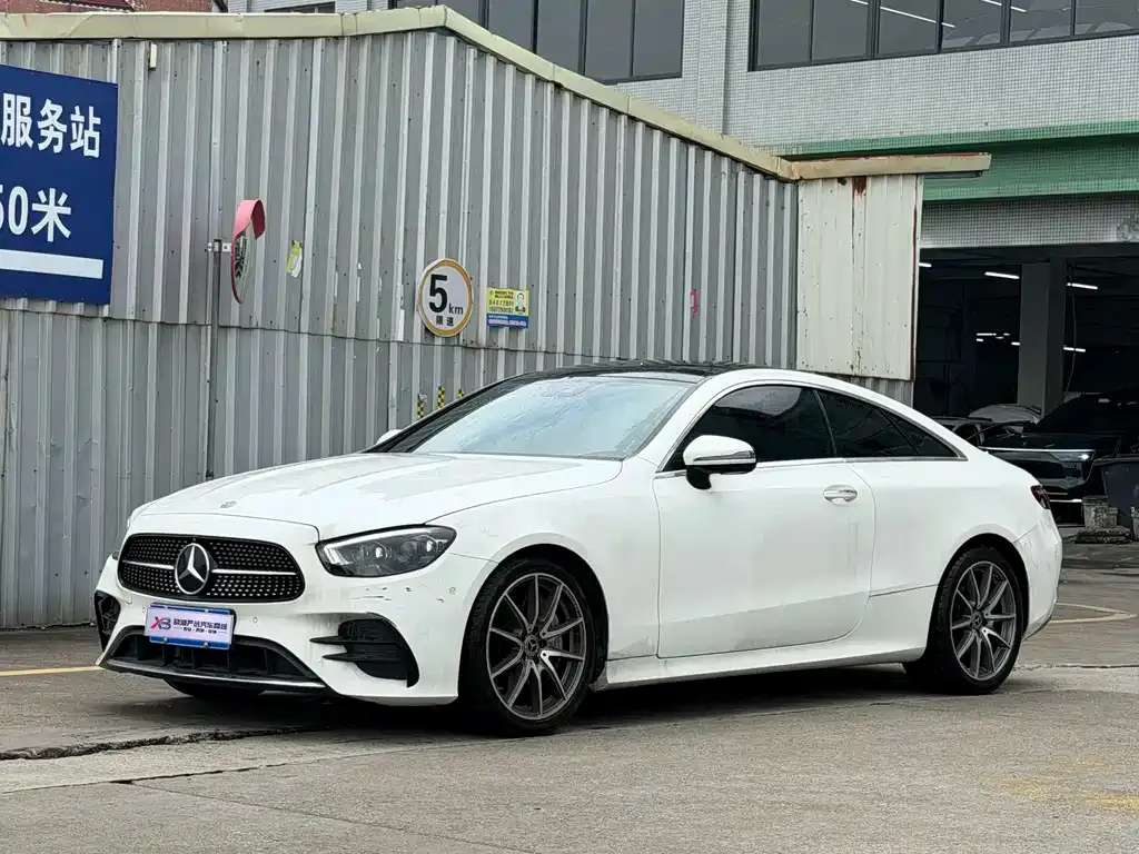 Mercedes-Benz E-Class (Import) — фото 1