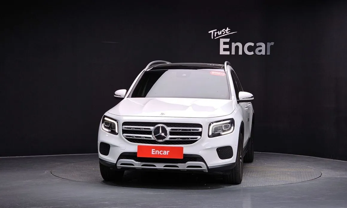 Mercedes-Benz GLB-Class — фото 6