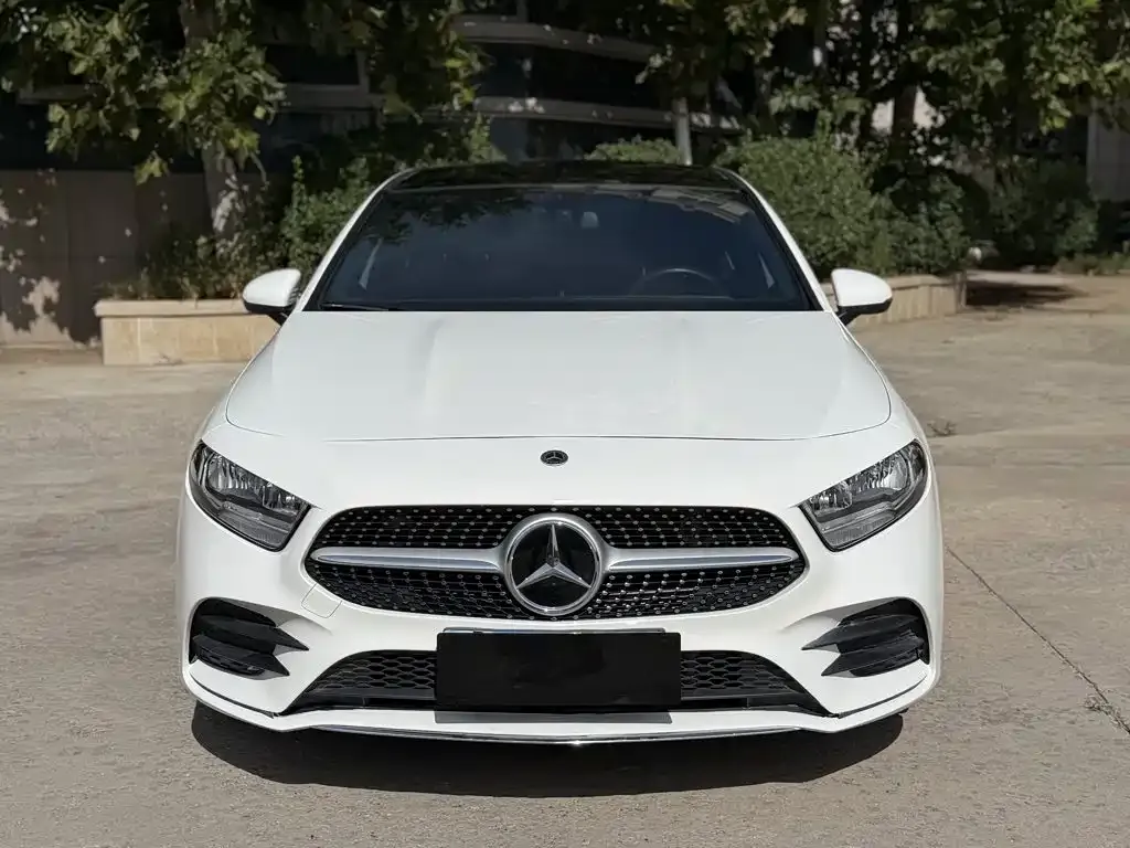 Mercedes-Benz A-Class — фото 7
