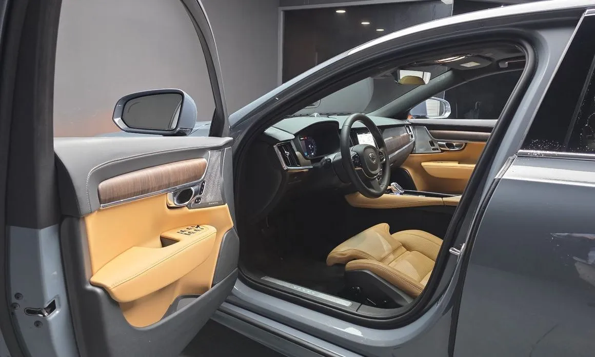 Volvo S90 — фото 7