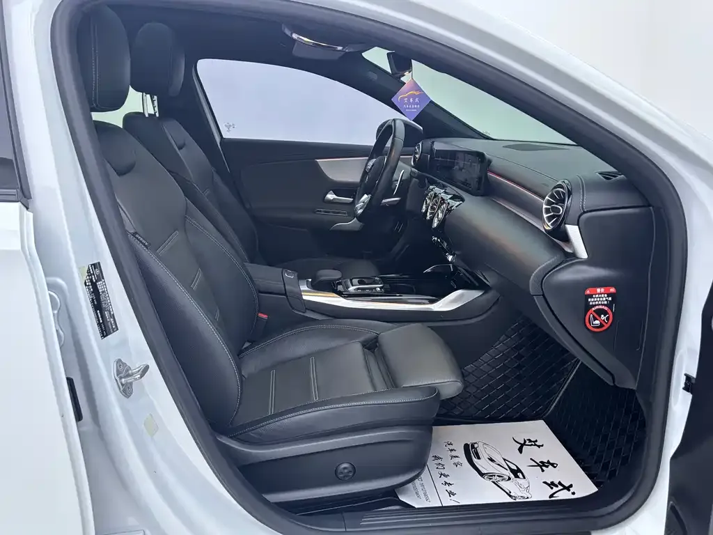 Mercedes-Benz A-Class AMG — фото 7
