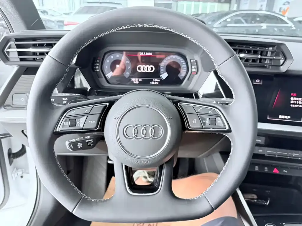 Audi A3 — фото 6