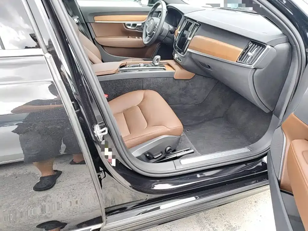 Volvo S90 — фото 7