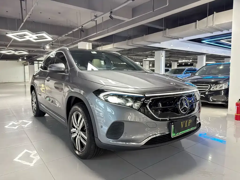 Mercedes-Benz EQA — фото 10