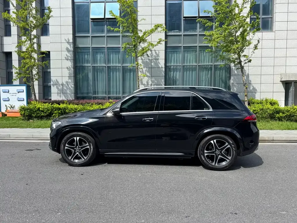 Mercedes-Benz GLE (Import) — фото 10