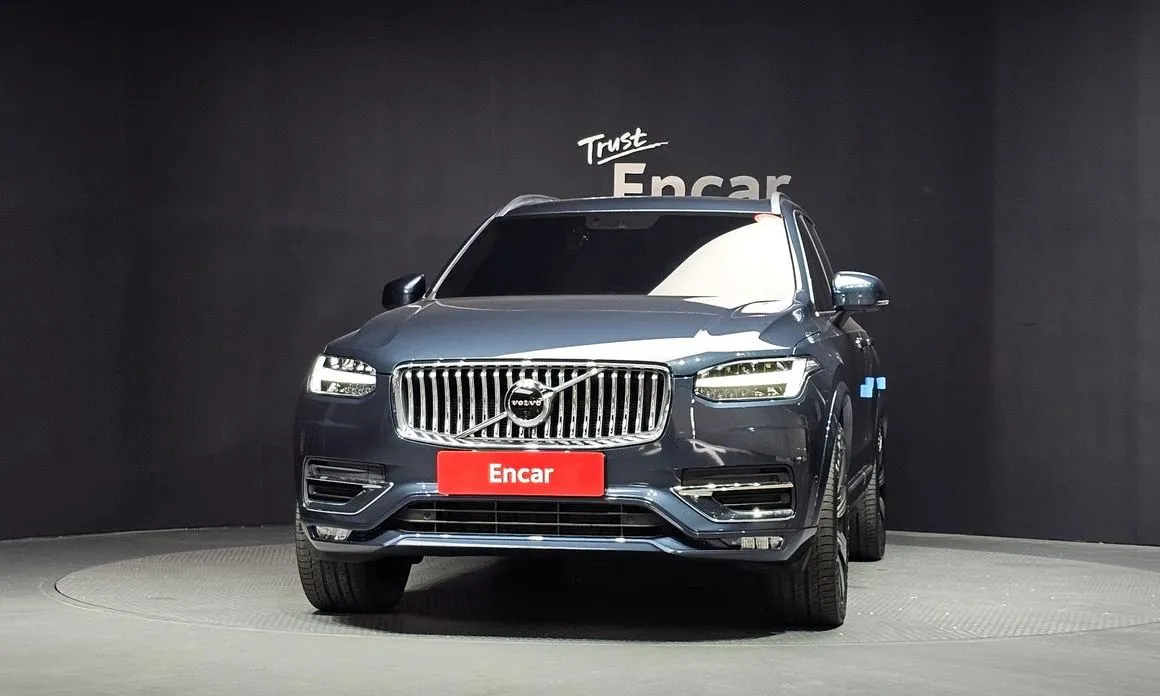 Volvo XC90 — фото 5