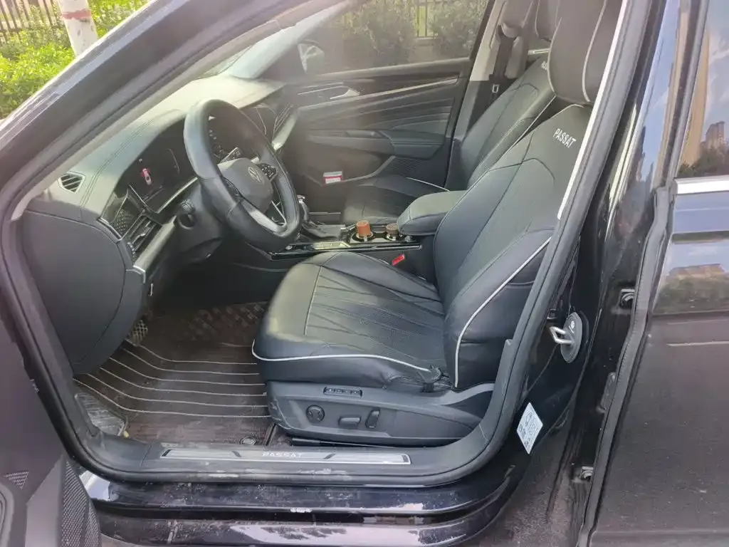 Volkswagen Passat — фото 3