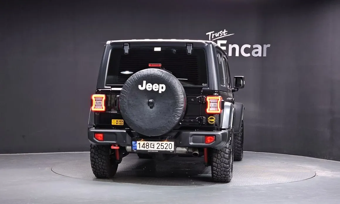 Jeep Wrangler — фото 4