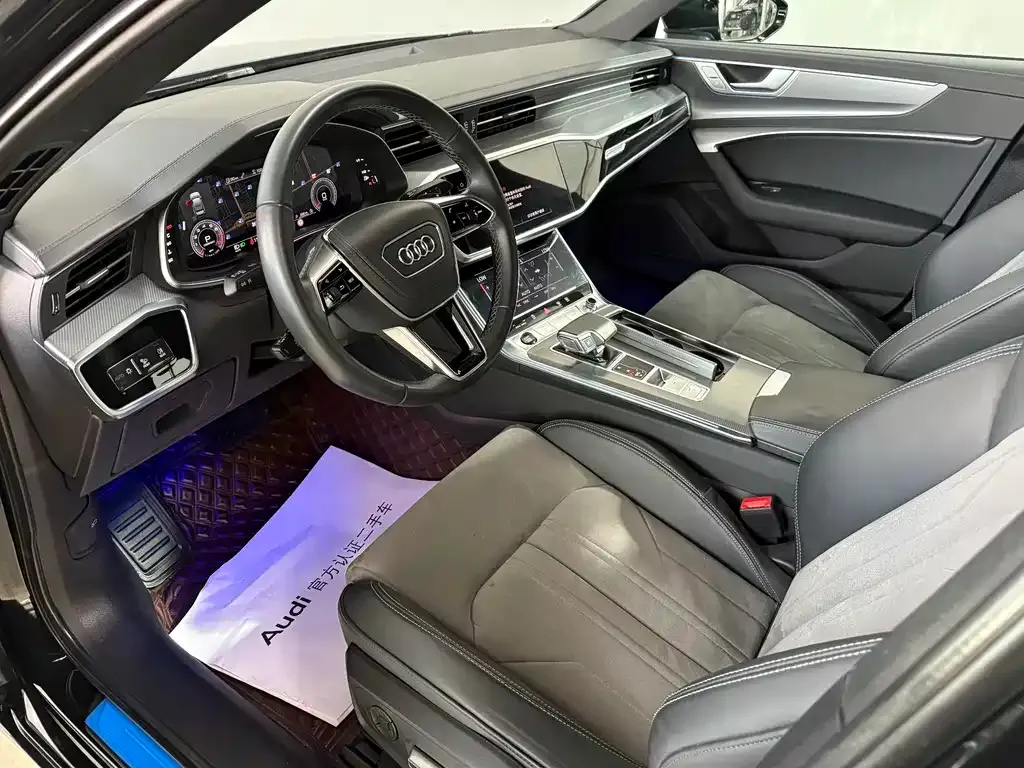 Audi A6L — фото 5