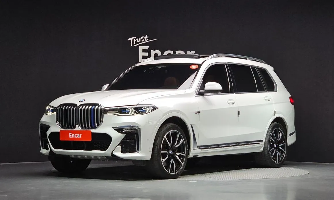 BMW X7 — фото 1