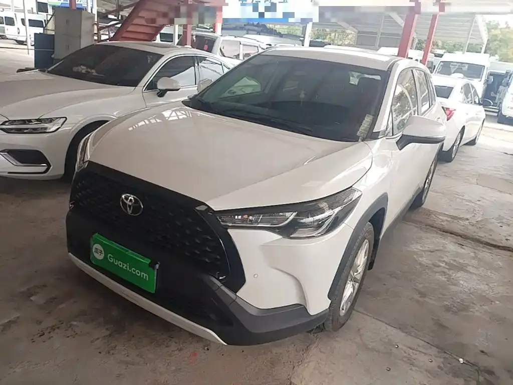 Toyota Corolla Cross — фото 1