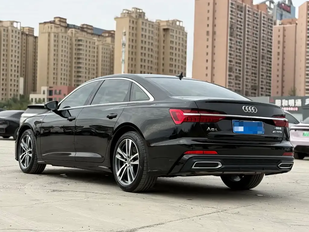 Audi A6L — фото 4