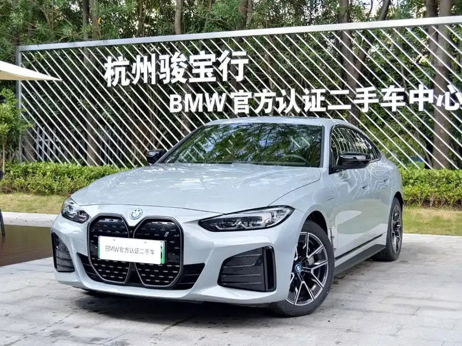 BMW i4 — фото 1