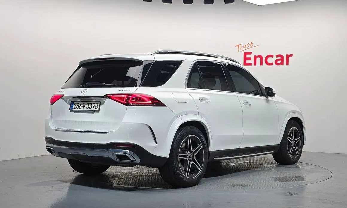 Mercedes-Benz GLE-Class — фото 5