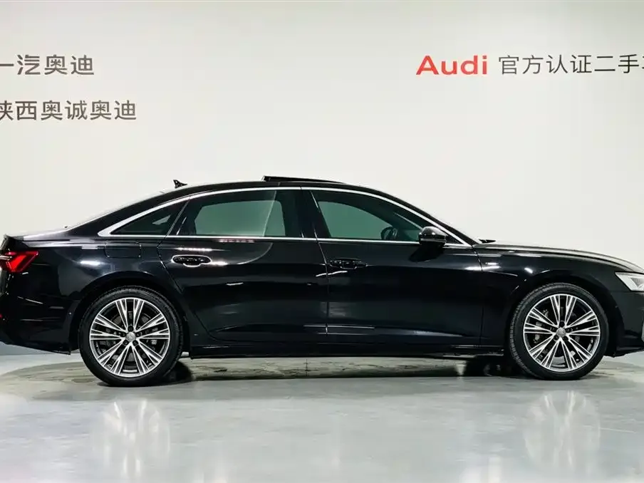Audi A6L — фото 2