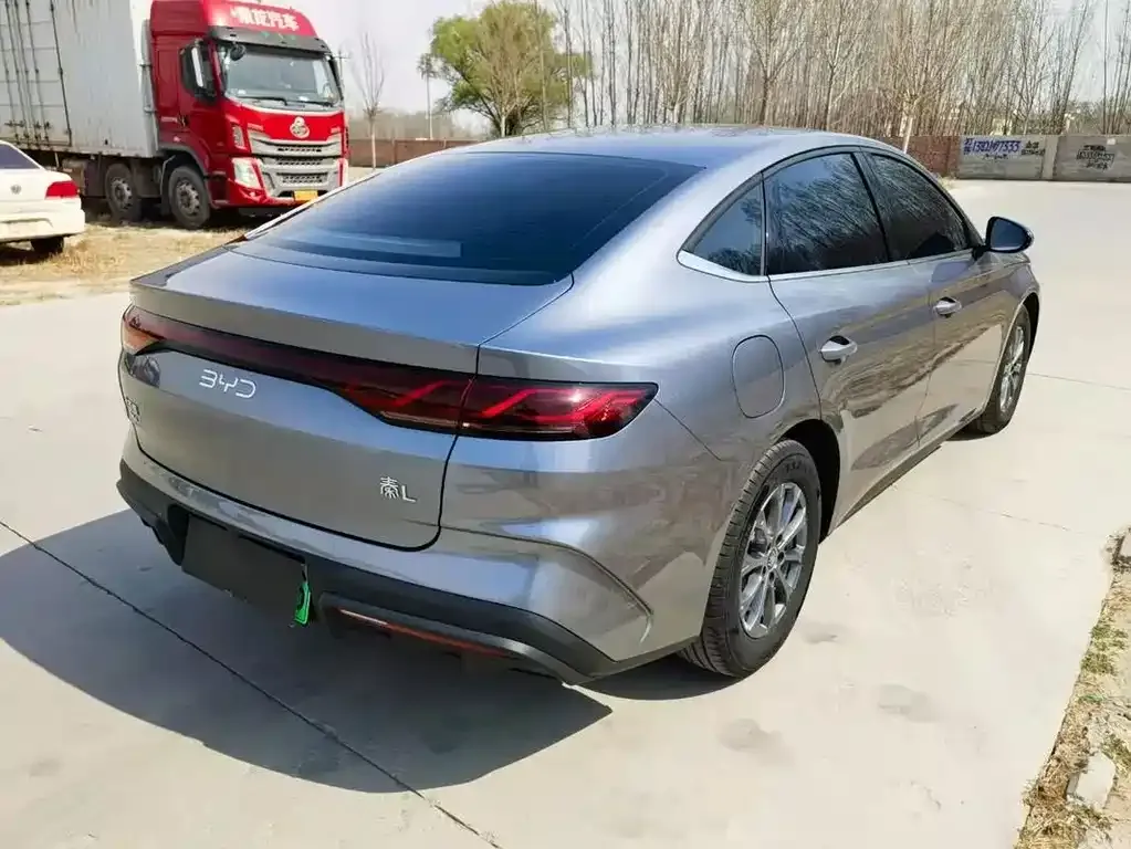 BYD Qin L — фото 6