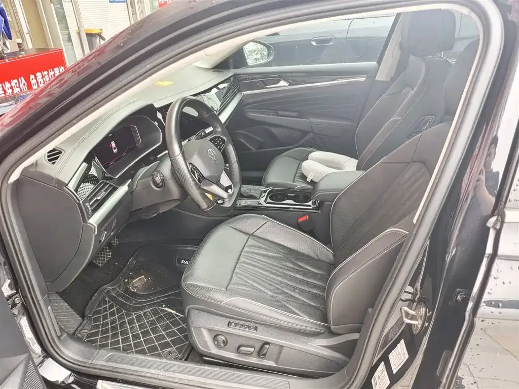 Volkswagen Passat — фото 5