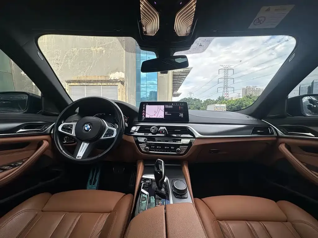 BMW 5 Series (Import) — фото 2