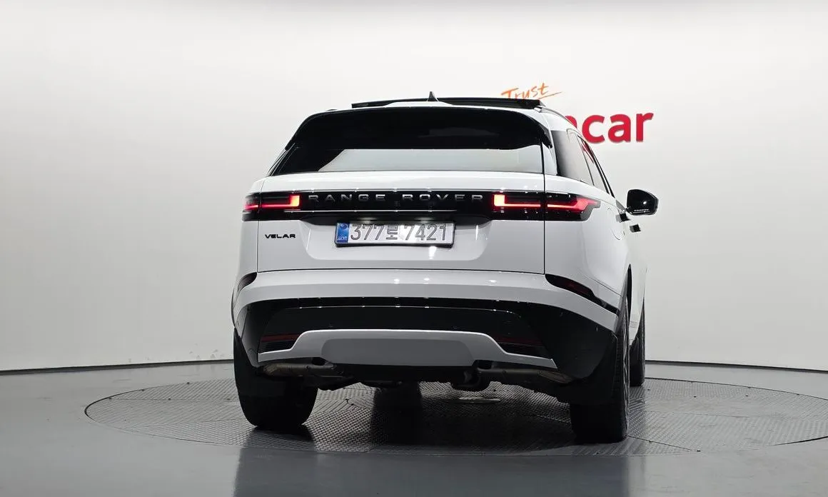 Land Rover Range Rover Velar — фото 3