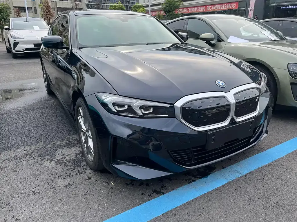 BMW i3 — фото 9