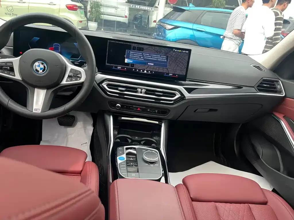 BMW i3 — фото 3