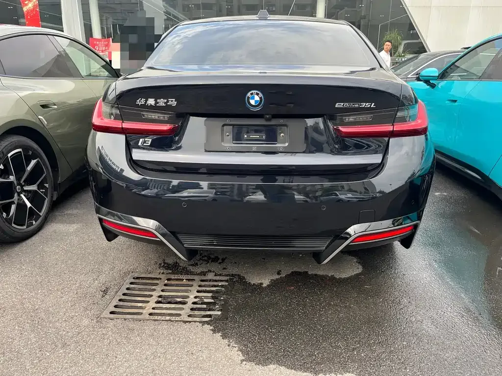 BMW i3 — фото 5