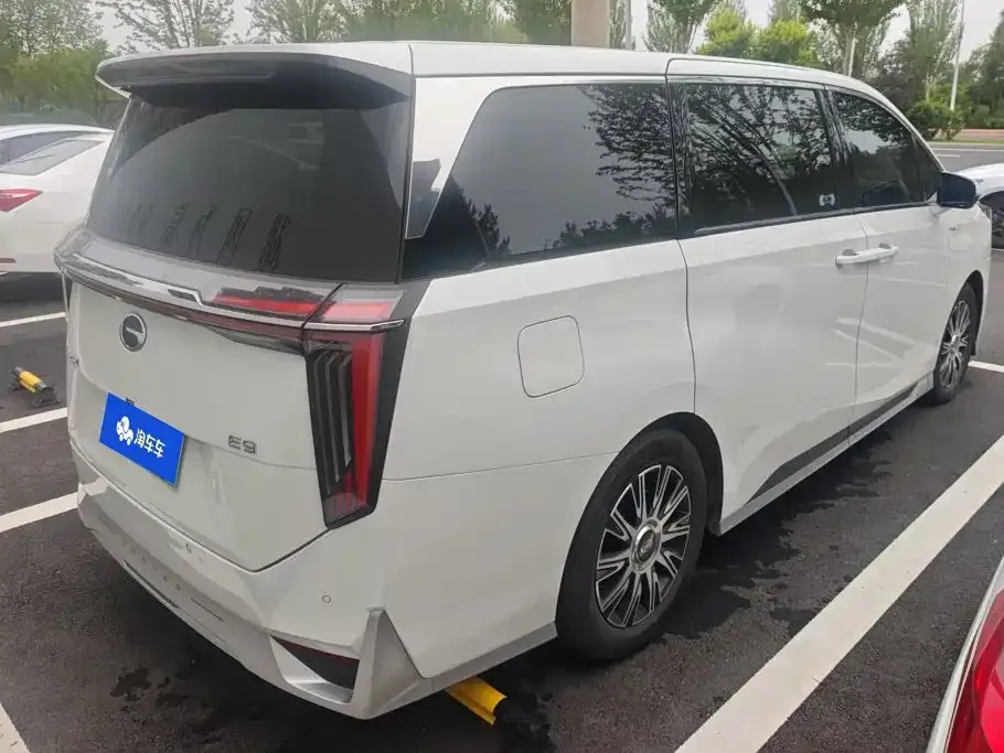 GAC Motor Trumpchi E9 — фото 3