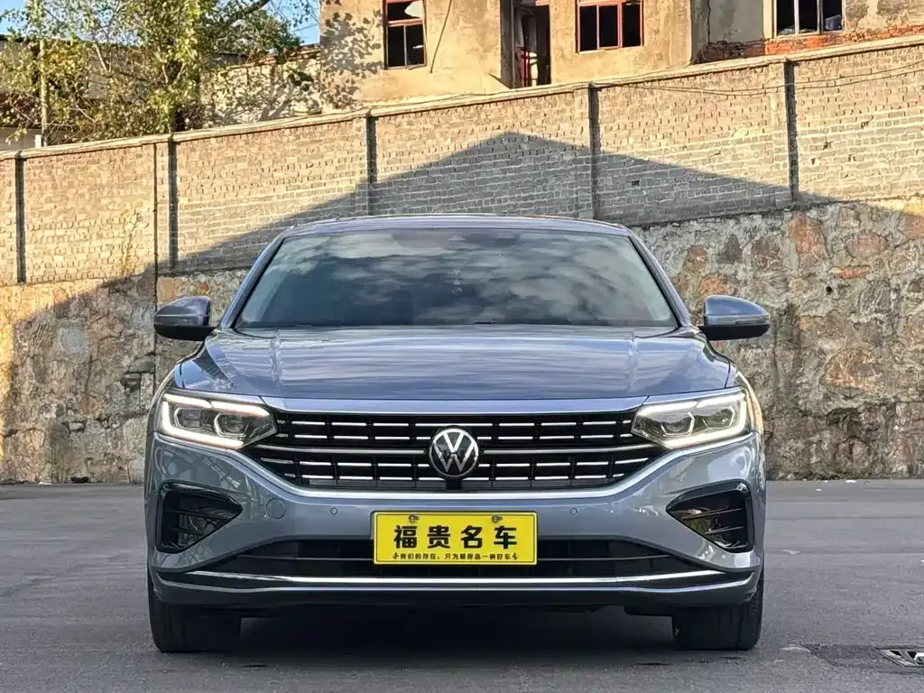 Volkswagen Passat — фото 7