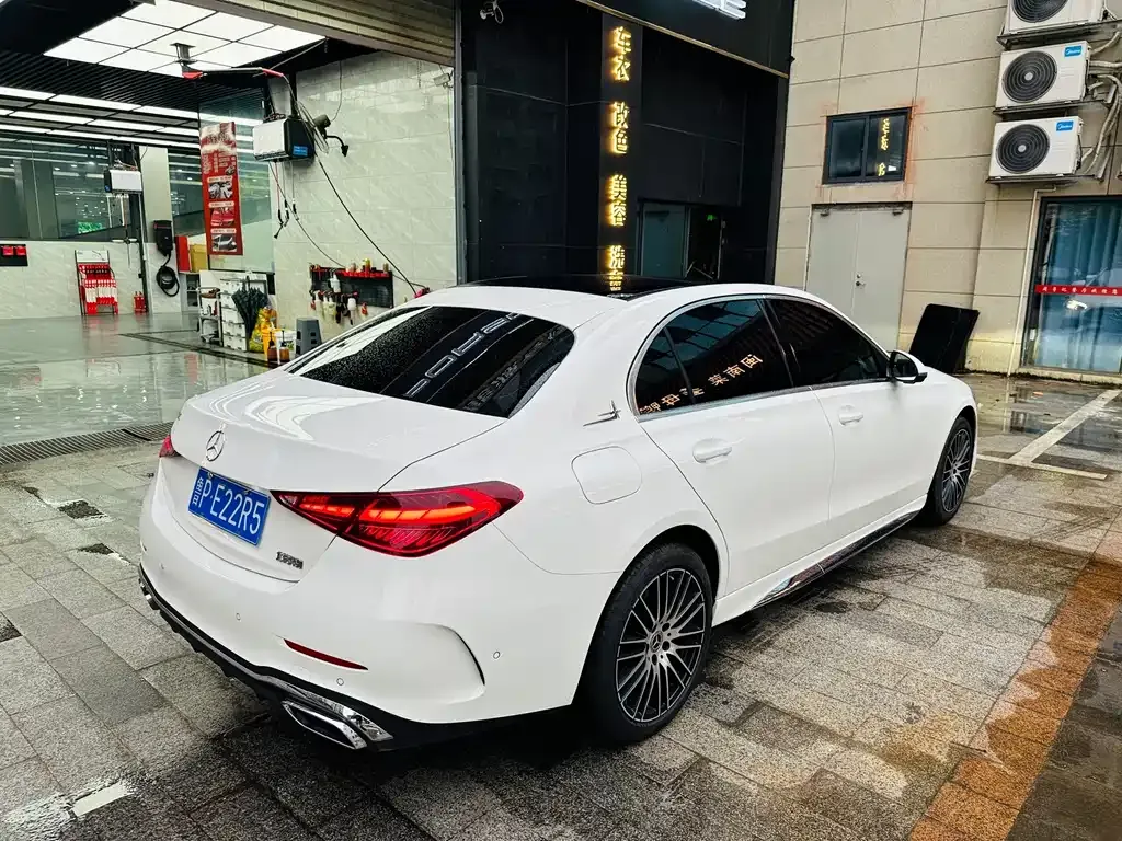 Mercedes-Benz C-Class — фото 6