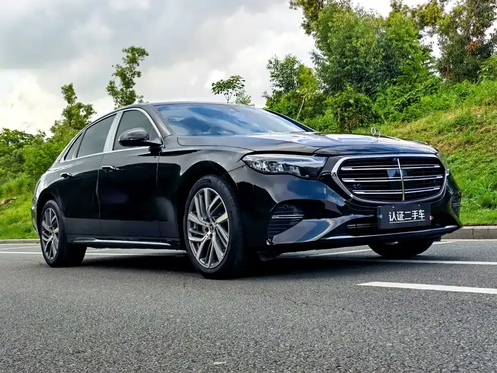 Mercedes-Benz E-Class — фото 10
