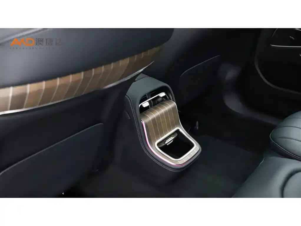 Mercedes-Benz E-Class New Energy — фото 7