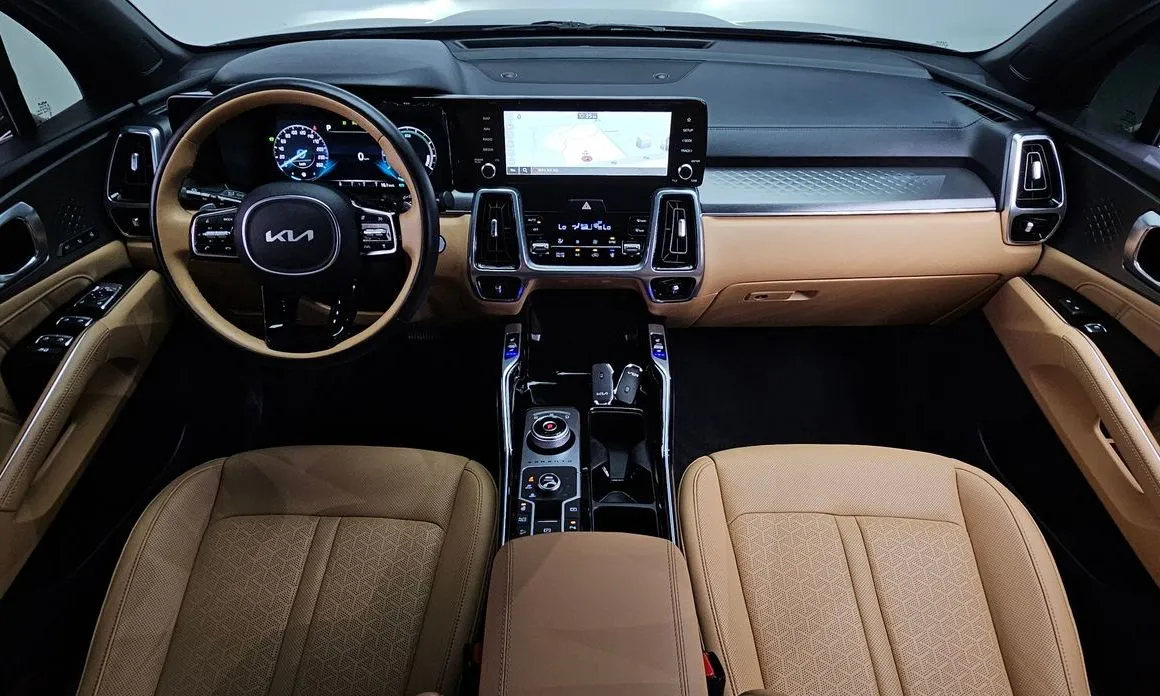 Kia Sorento — фото 9
