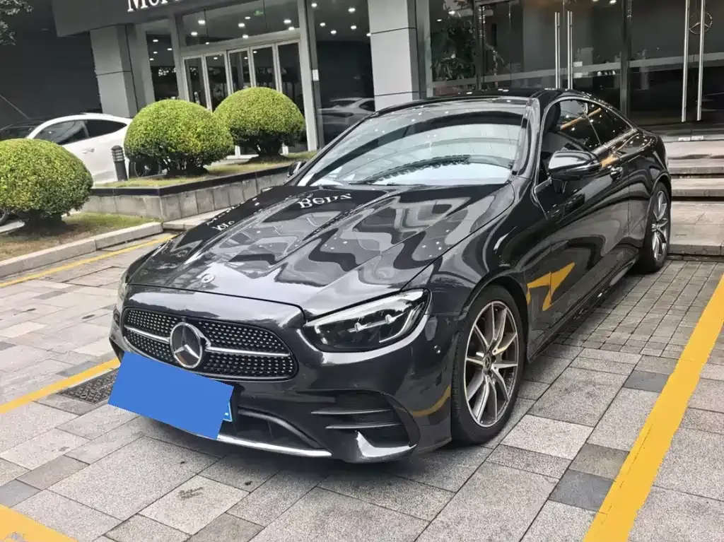 Mercedes-Benz E-Class (Import) — фото 1