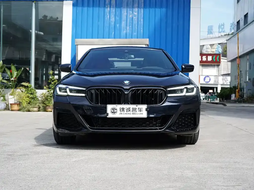 BMW 5 Series — фото 2