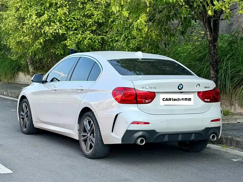 BMW 1 Series — фото 10